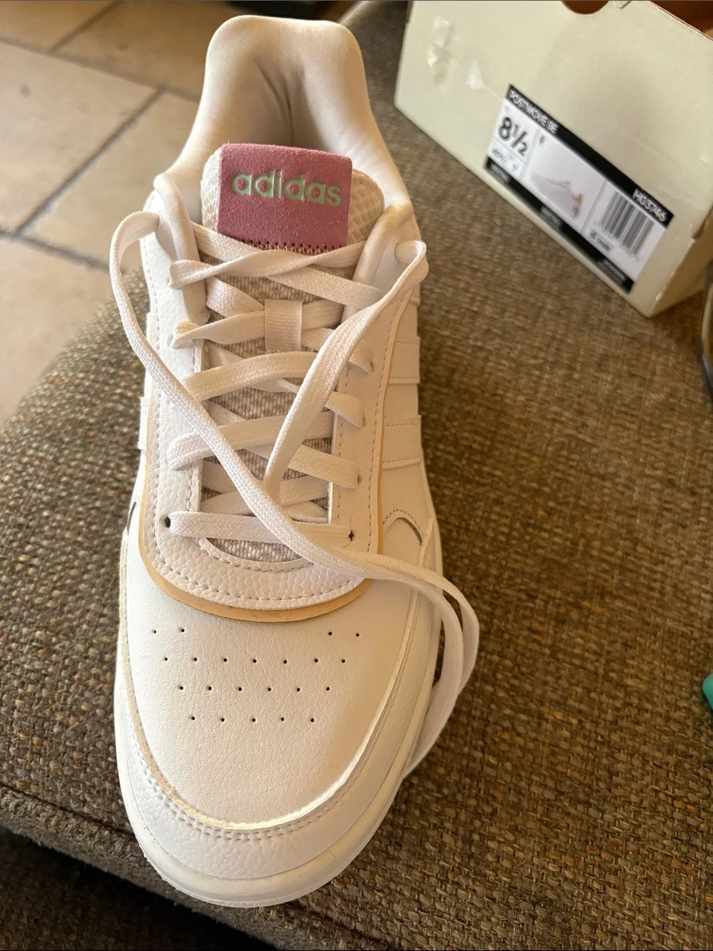 adidas 🙋🏻‍♀️ star